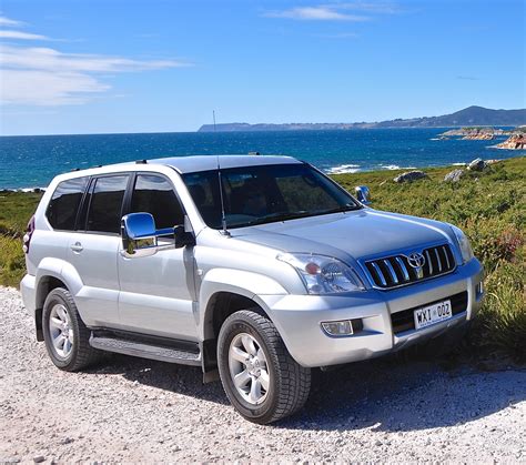 which vehicle is similar to the 2003 toyota prado